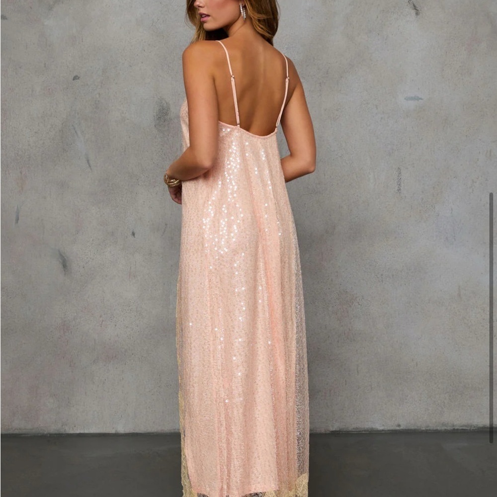 Vici Sequin Midi Dress - Picture 2 of 3